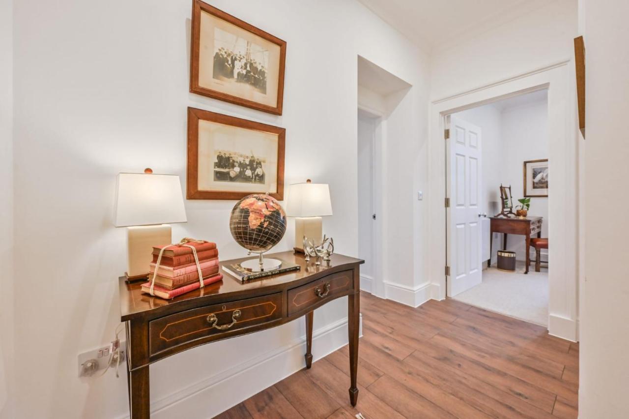 9 Admiralty House Stunning Luxury Apartment With Free Parking Plymouth Dış mekan fotoğraf