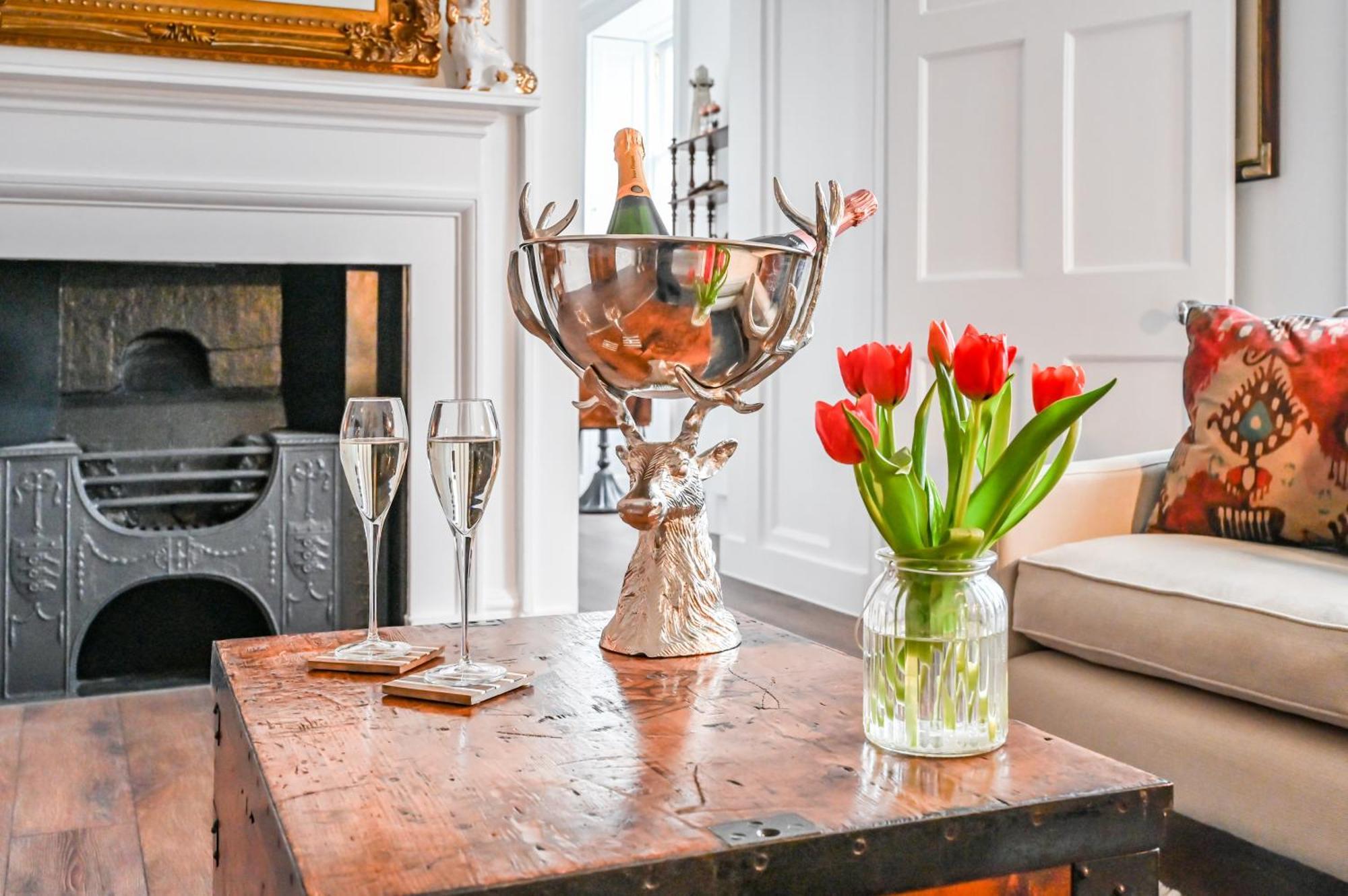 9 Admiralty House Stunning Luxury Apartment With Free Parking Plymouth Dış mekan fotoğraf