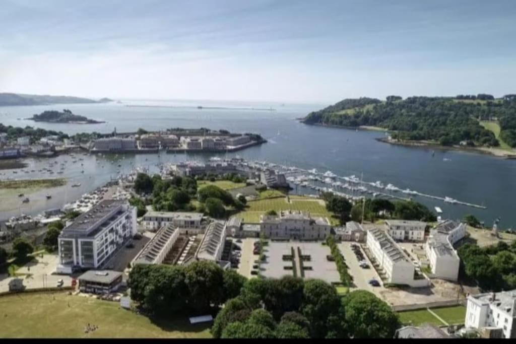 9 Admiralty House Stunning Luxury Apartment With Free Parking Plymouth Dış mekan fotoğraf